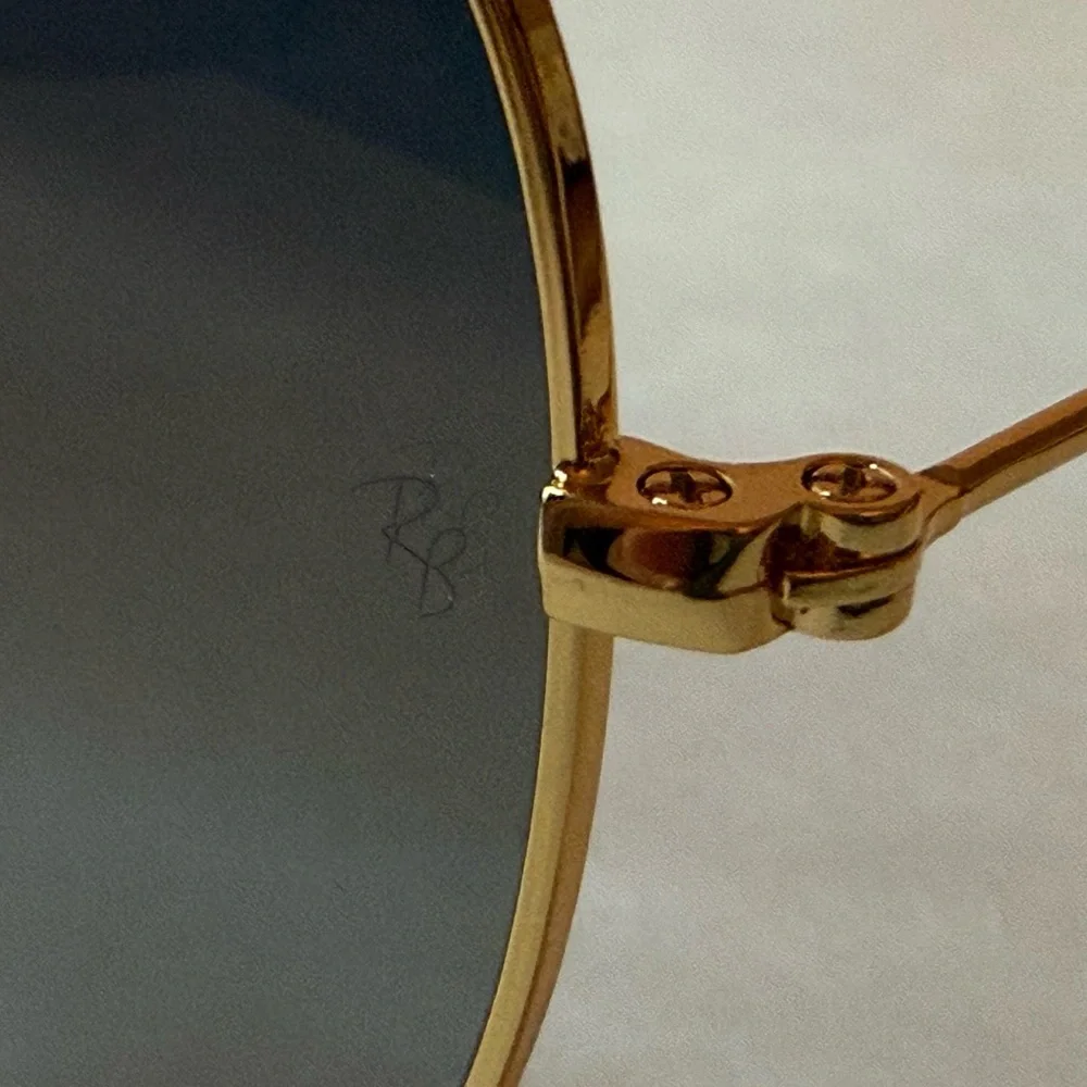 Ray-Ban Gold/ blue 001/32 Sunglasses RB3026 large